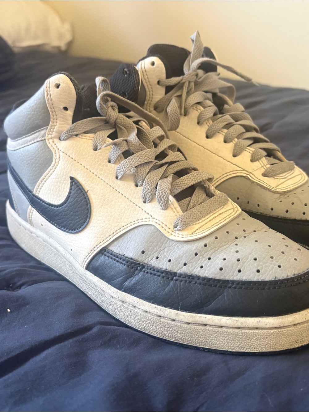 Nike Men’s Mid-Top Sneakers in Gray and Black